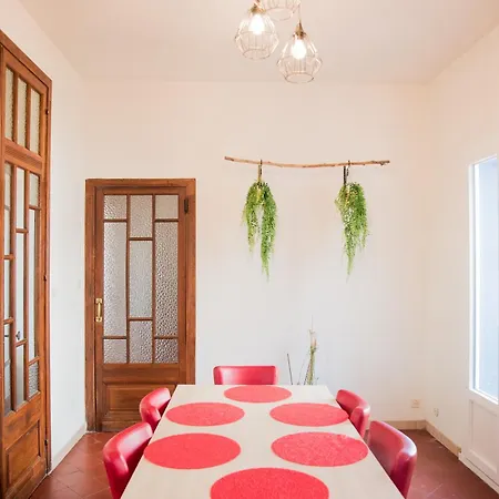 Apartment Chez Les Artistes Jacuzzi Terrasse Et Billard